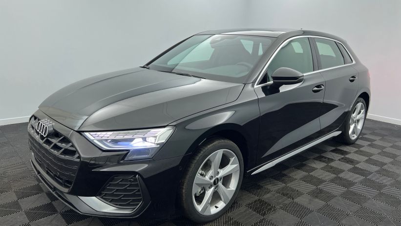 Aperçu du véhicule : 35 TDI 150 S tronic 7 S line Noir Mythic avec 6120€ d'équipements inclus