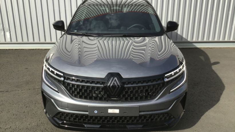 Aperçu du véhicule : AUSTRAL E-Tech hybrid 200 Techno esprit Alpine