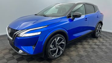 Aperçu du véhicule : Mild Hybrid 158 ch Xtronic Tekna+ Bleu Magnétique Toit Noir métallisé avec 1450€ d'équipements inclus